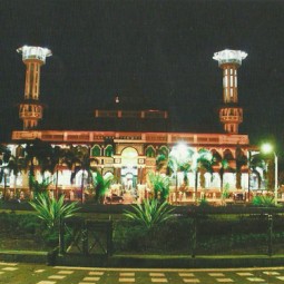 Kemagahan Masjid Agung Cianjur