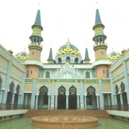 Masjid tuban depan