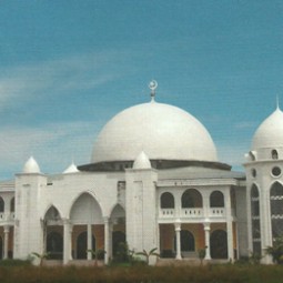 Masjid khaera ummah depan