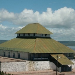 masjid agung keraton buton