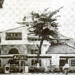 masjid jami al yaqin lampung