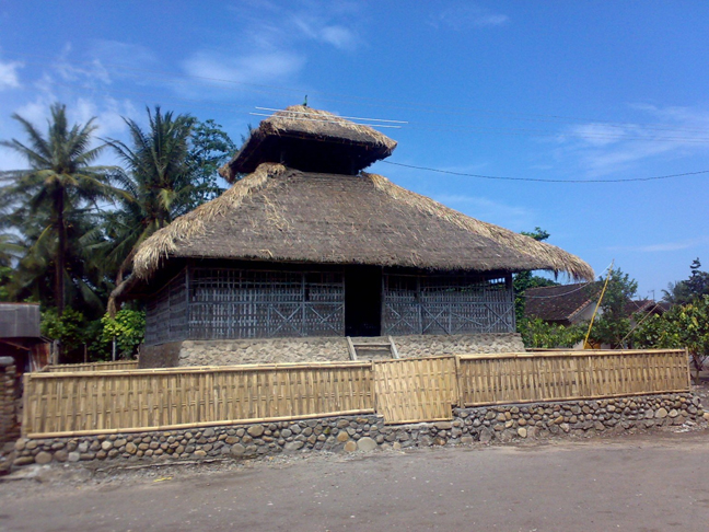 masjid kuno desa bayan masjid kuno desa bayan